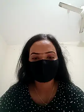 Snapshot of Sexy_pori chatting on February 18, 1:00 pm Sexy pori online show from February 18, 1:00 pm