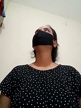 Snapshot of Sexy_pori chatting on March 13, 12:37 am Sexy pori online show from March 13, 12:37 am