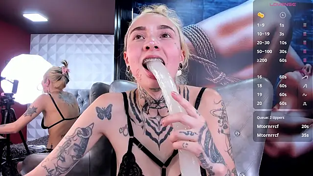 Snapshot of miss___angel chatting on February 15, 9:26 pm miss angel online show from February 15, 9:26 pm