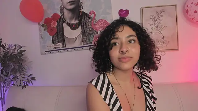 Dhalila  online show from February 19, 4:44 am