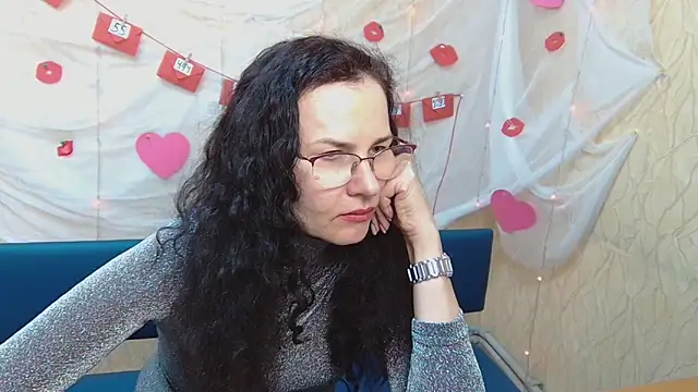 Miroslava Happi online show from February 28, 9:25 am