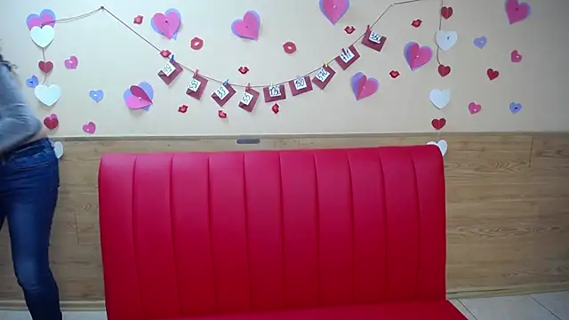 Miroslava Happi online show from March 18, 6:25 am