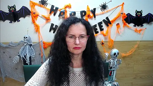 Miroslava Happi online show from November 2, 8:39 am