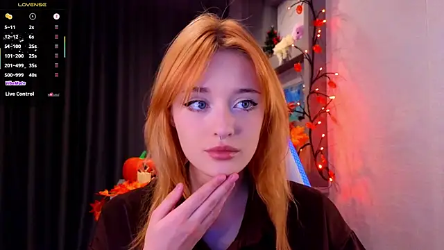 Hisoka akerley online show from October 29, 5:58 pm