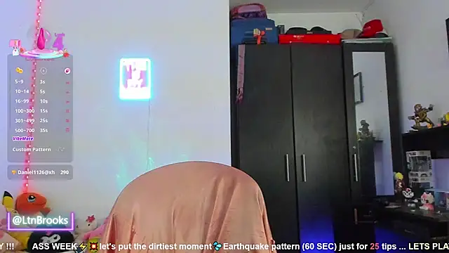 Snapshot of Annaa_Brooks chatting on October 12, 12:04 pm Annaa Brooks online show from October 12, 12:04 pm