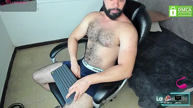 Luke Diaz7 online show from November 10, 12:42 am