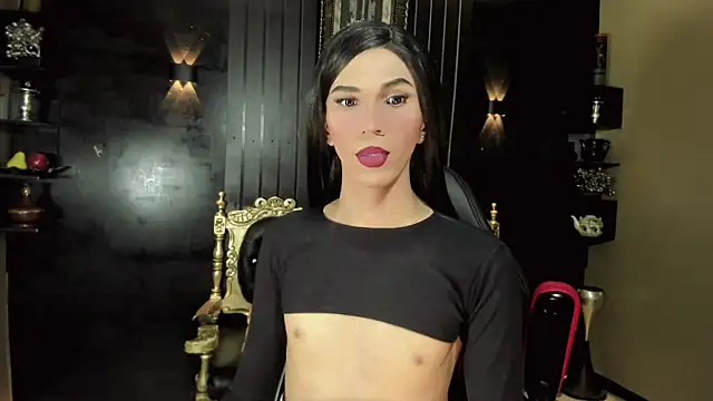 emelly horny  online show from February 21, 11:33 am