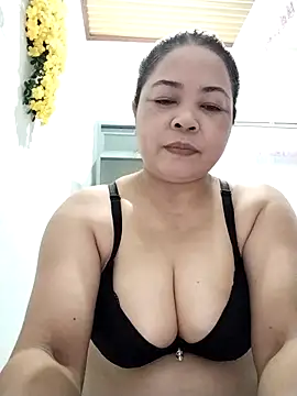 Baby-bigtits2024 online show from September 23, 10:46 pm