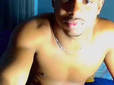 Snapshot of JackBlackone chatting on November 12, 3:29 am JackBlackone online show from November 12, 3:29 am