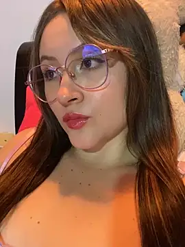 ValentinaOrtiz3 online show from March 5, 1:52 am