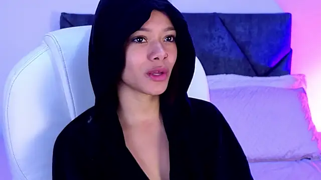 sara sharma  online show from October 3, 2:36 pm