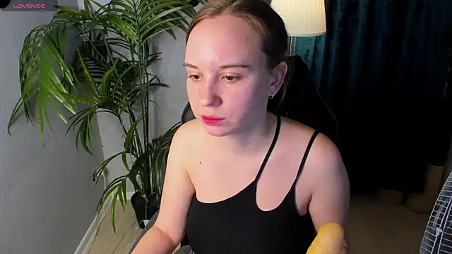 Lika 0ne online show from February 27, 4:21 pm