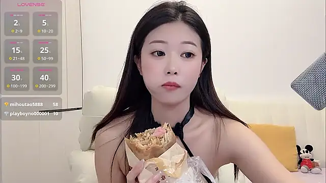 yunyun121 online show from October 20, 3:23 pm