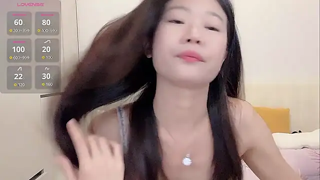 yunyun121 online show from November 16, 2:44 pm