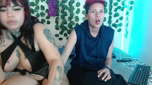 duo peludoo online show from March 12, 2:52 am