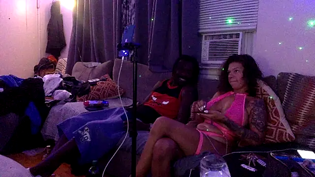 Snapshot of cheffboyrg chatting on September 12, 1:06 am cheffboyrg online show from September 12, 1:06 am