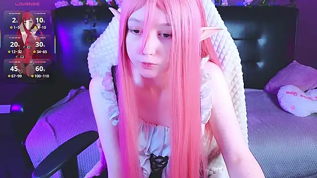 Snapshot of MizukiNoYoru chatting on October 3, 5:43 pm MizukiNoYoru online show from October 3, 5:43 pm