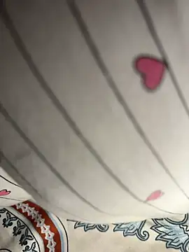 Snapshot of WifyHubby_38 chatting on September 22, 2:30 pm WifyHubby 38 online show from September 22, 2:30 pm