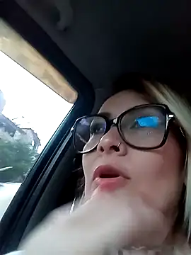 CandieGilson   online show from September 21, 11:23 am