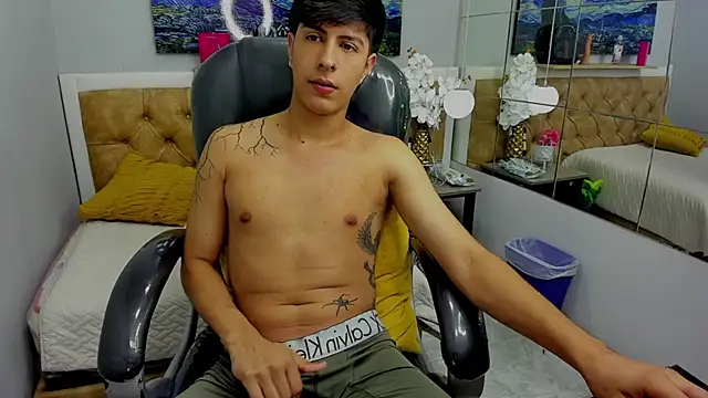 Estiv18  online show from September 9, 2:33 am