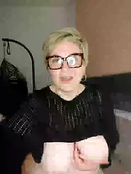 Pumabionda online show from February 25, 9:35 pm