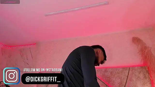 DickGriffith  online show from February 20, 12:04 pm