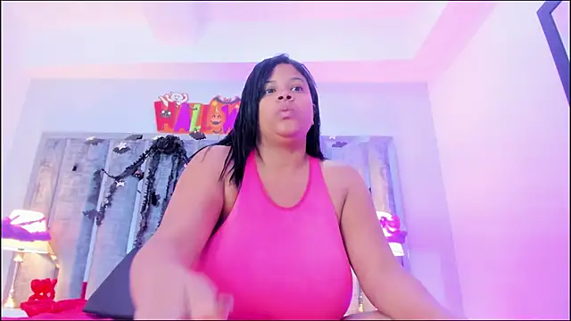 Ciara Benet online show from October 25, 12:02 pm