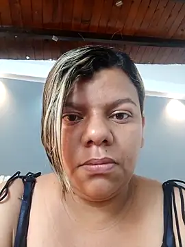 Aida-nicolle online show from February 17, 12:38 pm