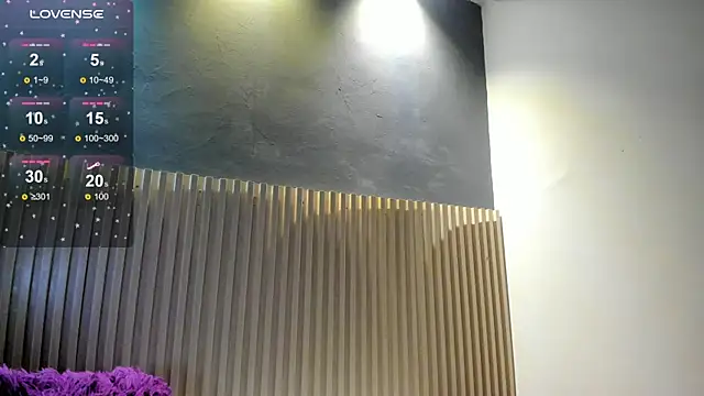 Aida-nicolle online show from February 24, 9:32 am