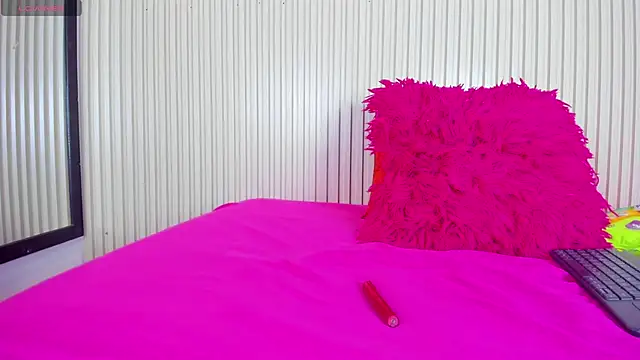 Aida-nicolle online show from March 7, 10:02 am