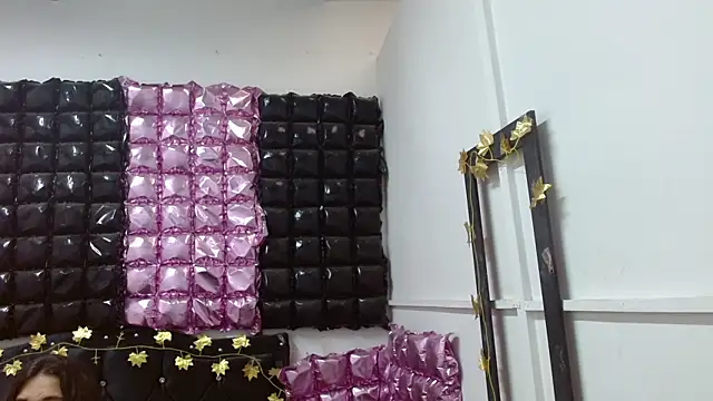 poisondost hot online show from September 24, 12:08 pm