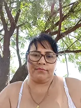 promiscuous-indecent-momm online show from February 24, 5:09 pm