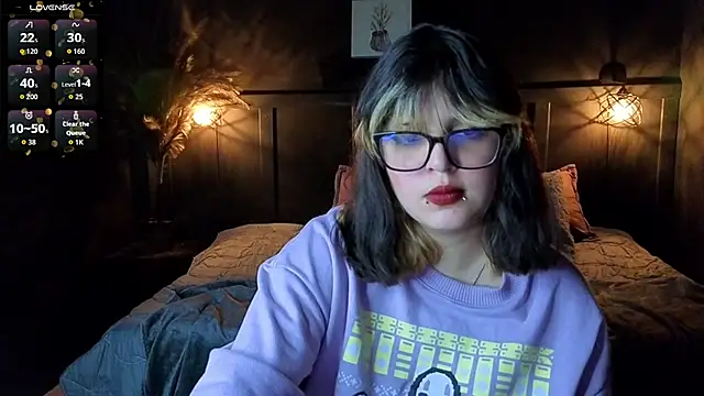 scarleth shadow online show from September 11, 2:00 am