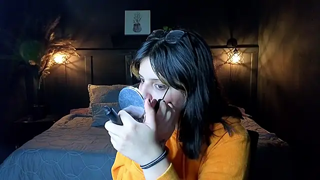 scarleth shadow online show from September 14, 2:22 am