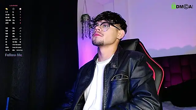 isaac-saenz online show from October 4, 10:41 pm