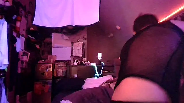 Sk00byJaXxX212 online show from October 24, 9:06 am