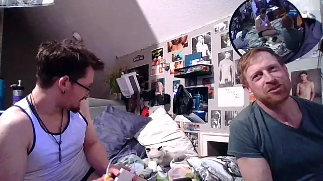 Sk00byJaXxX212 online show from December 15, 5:12 am