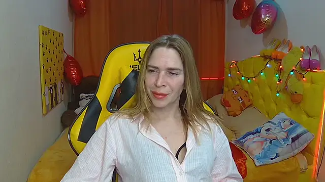 TessaDaybreak online show from March 7, 10:35 am