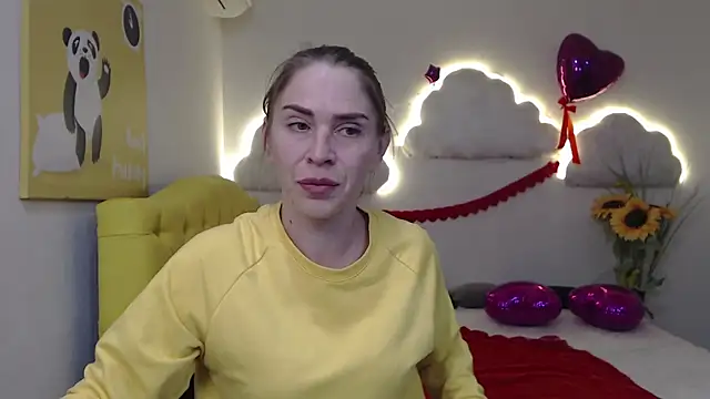 TessaDaybreak online show from March 14, 1:02 pm