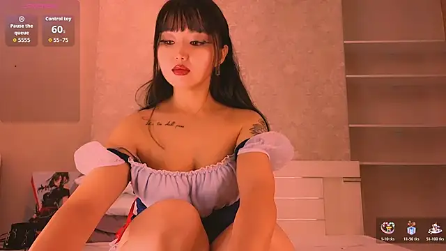 Snapshot of Demonic_Angel_ chatting on October 23, 10:03 am Demonic Angel online show from October 23, 10:03 am