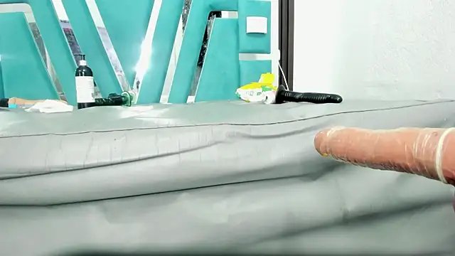 ebony valentina online show from February 27, 9:43 am