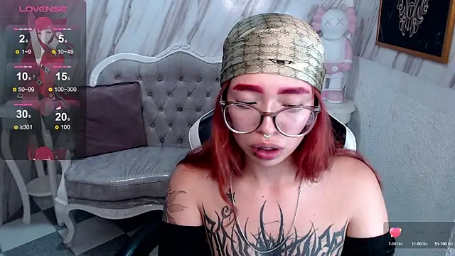 Snapshot of Anni_acker_b chatting on March 15, 1:52 am Anni acker b online show from March 15, 1:52 am