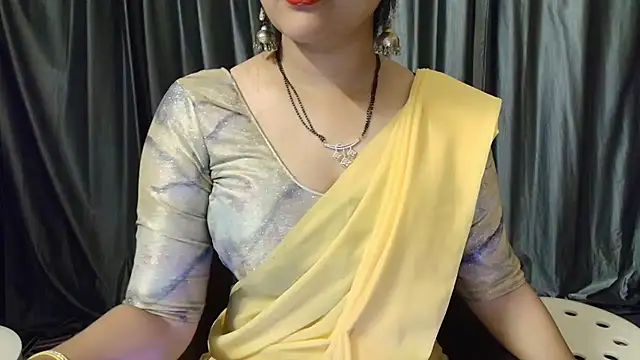 goldiwets online show from October 10, 2:10 am