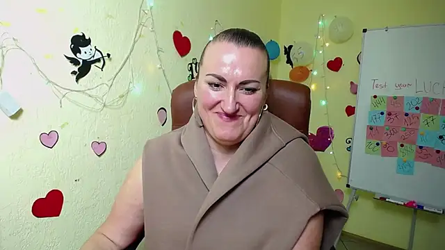 DianaMGG online show from February 27, 3:15 pm