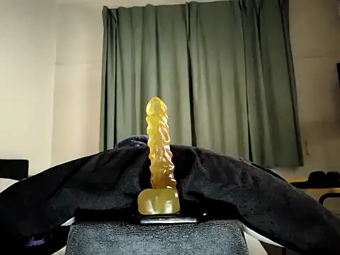 Snapshot of MystiqueRider chatting on March 16, 2:22 pm MystiqueRider online show from March 16, 2:22 pm