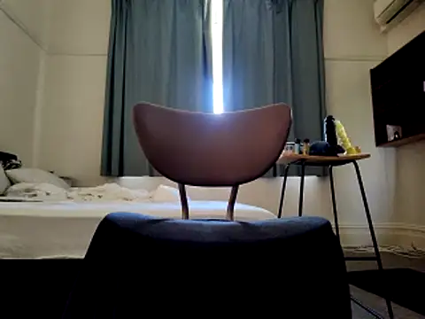 Snapshot of MystiqueRider chatting on March 17, 4:19 am MystiqueRider online show from March 17, 4:19 am