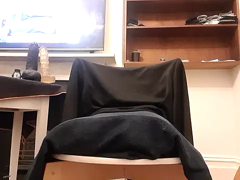 Snapshot of MystiqueRider chatting on October 6, 1:08 pm MystiqueRider online show from October 6, 1:08 pm