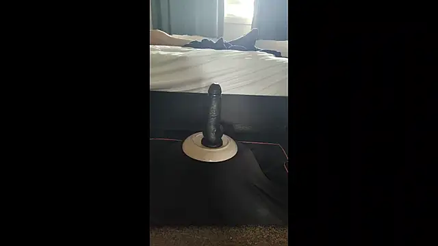 Snapshot of MystiqueRider chatting on October 25, 10:26 pm MystiqueRider online show from October 25, 10:26 pm