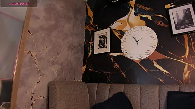 Snapshot of Natty_roberts_ chatting on February 22, 7:14 pm Natty roberts online show from February 22, 7:14 pm