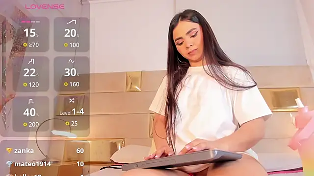 Snapshot of Natty_roberts_ chatting on March 15, 11:28 pm Natty roberts online show from March 15, 11:28 pm